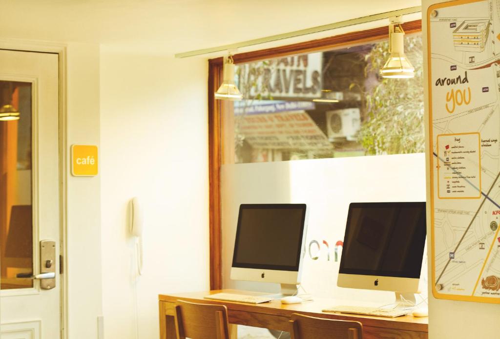 Bloomrooms @ New Delhi Railway Station,Paharganj,3 star