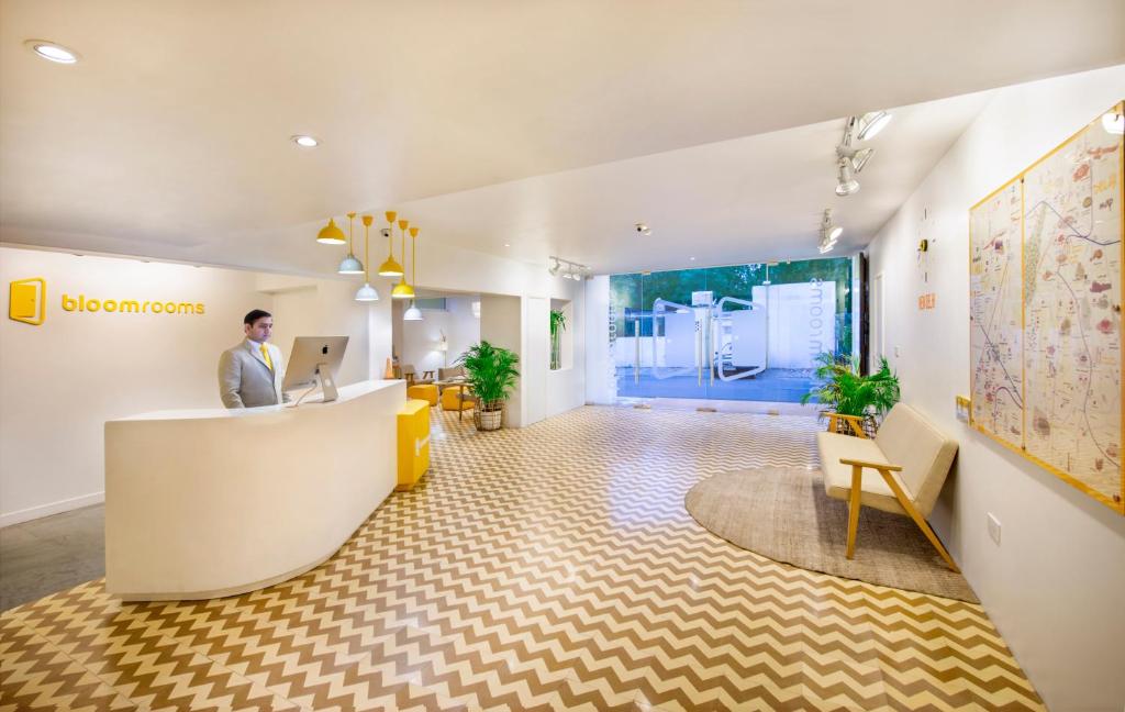 Bloomrooms @ Janpath,Connaught Place,3 star