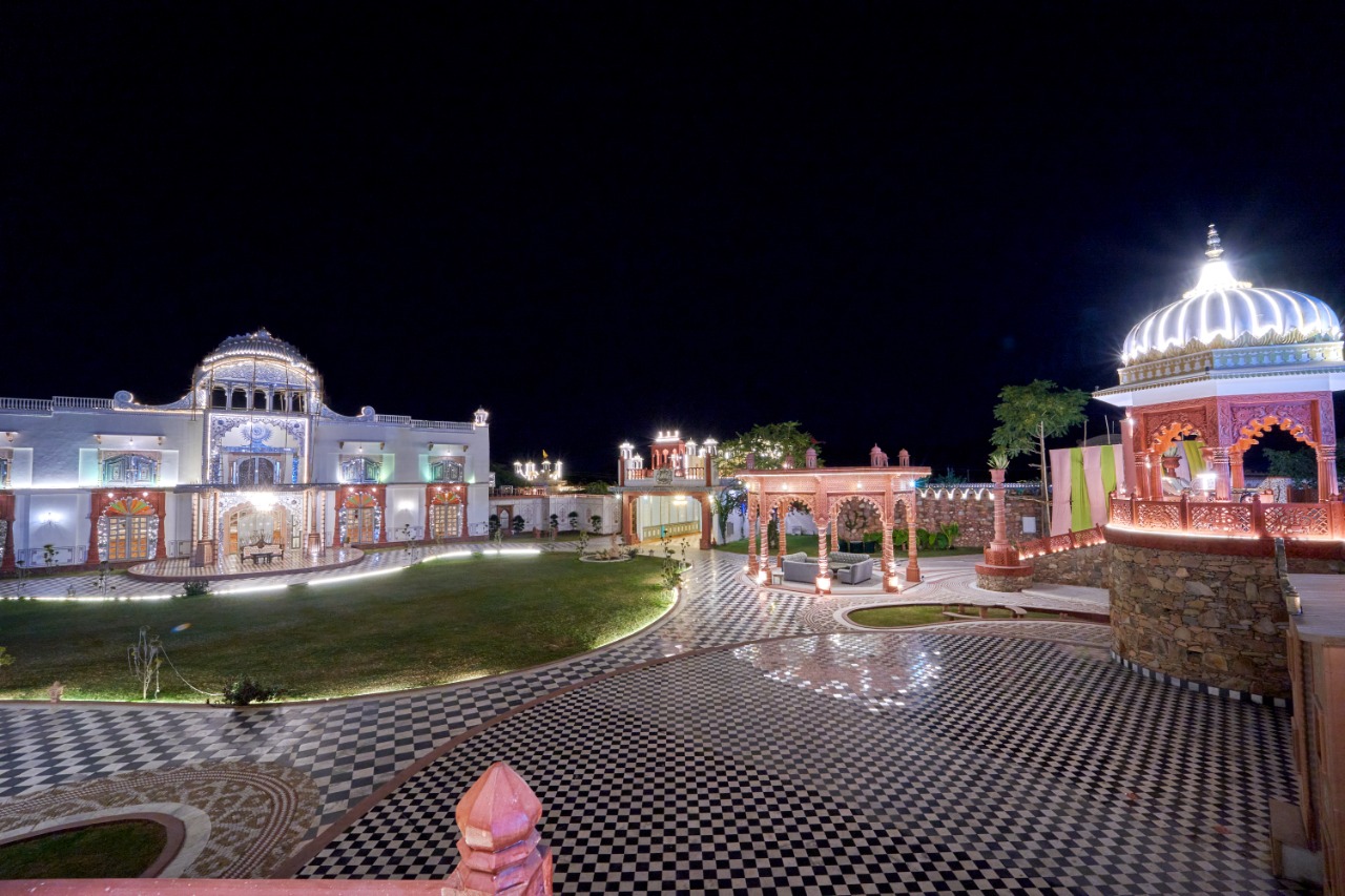 Lohagarh Fort Resort,Kukas,5 star