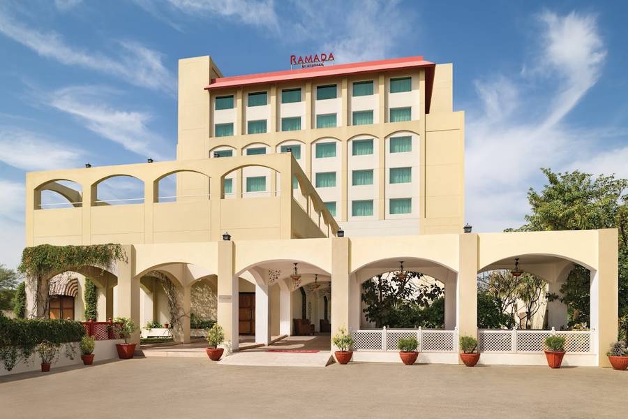 Ramada By Wyndham Jaisinghpura,Jaisinghpura,4 star