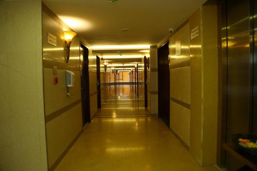 Raaj Bhaavan Clarks Inn, Chennai,Thoraipakkam,4 star