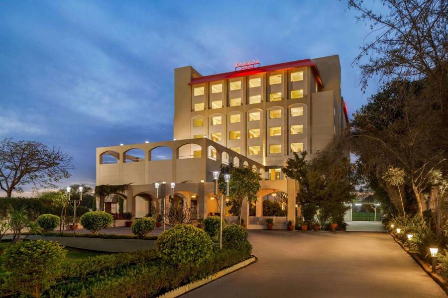 Ramada By Wyndham Jaisinghpura,Jaisinghpura,4 star