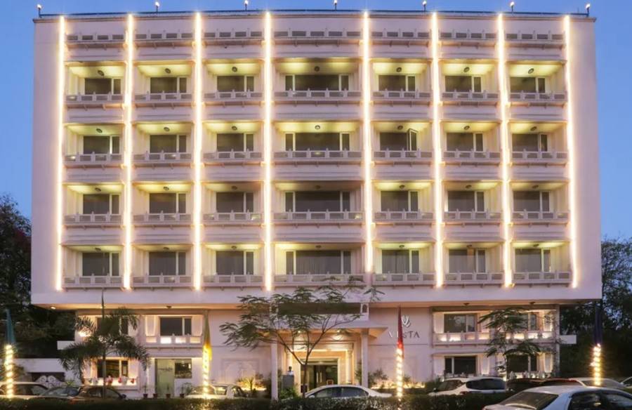 Vesta Maurya Palace,Mi Road,4 star