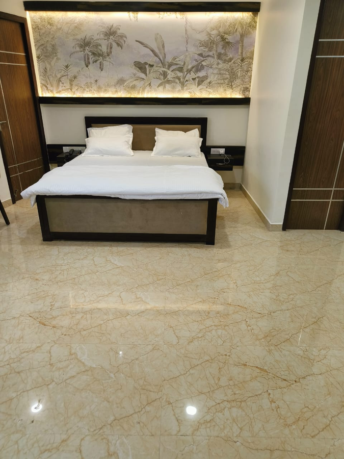 The Palms Ecr Resorts And Banquets,,3 star