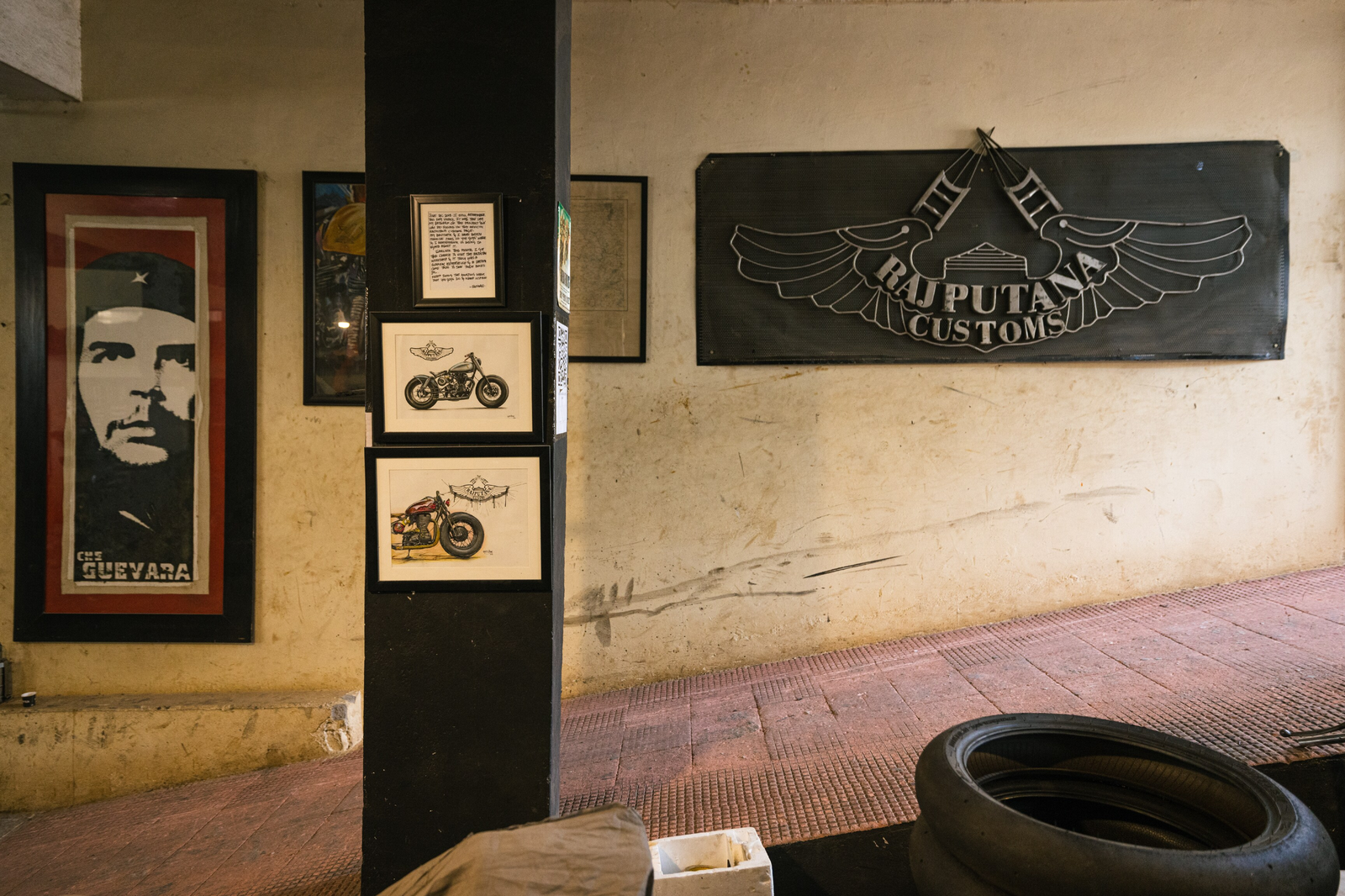 Sunday Hotel Jaipur,C-Scheme,5 star